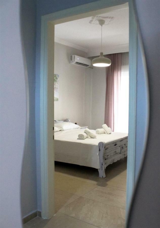 Liby'S Luxury Apartmemt Kavala Buitenkant foto